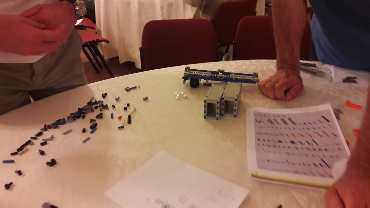 Quiz Game, Lego Building e Caccia al fantasma del castello per STMicroelectronics - 16