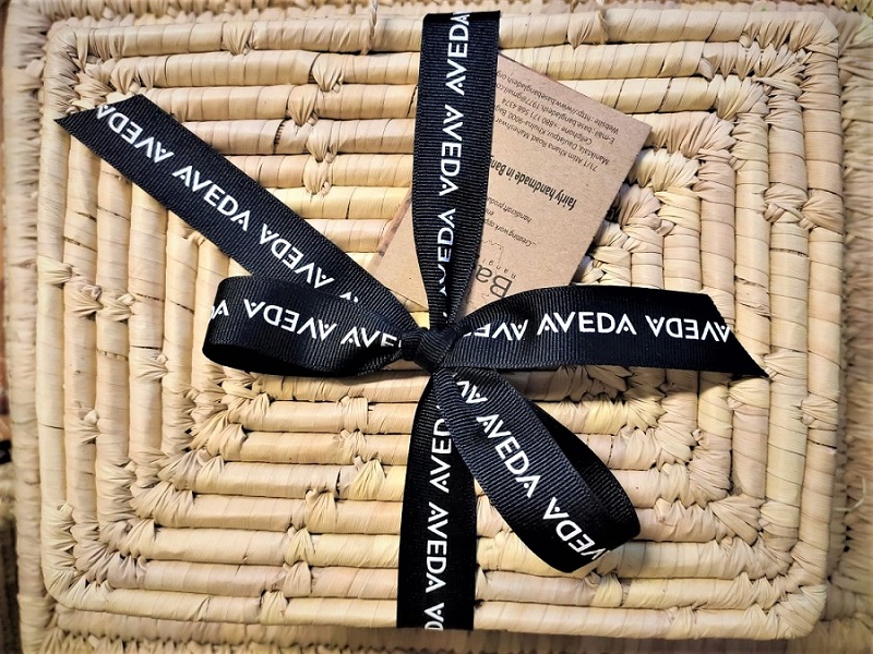 Creative seeding for Aveda - 8