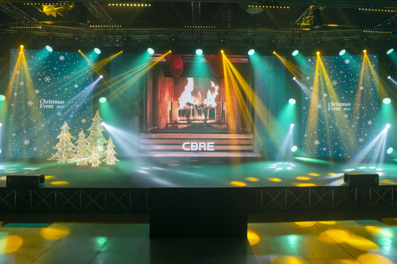 Il primo party natalizio di CBRE a Milano: un successo targato Smart Eventi - 3