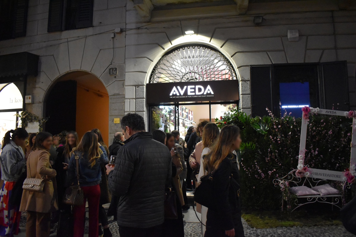 Event for Aveda store's anniversary - 9