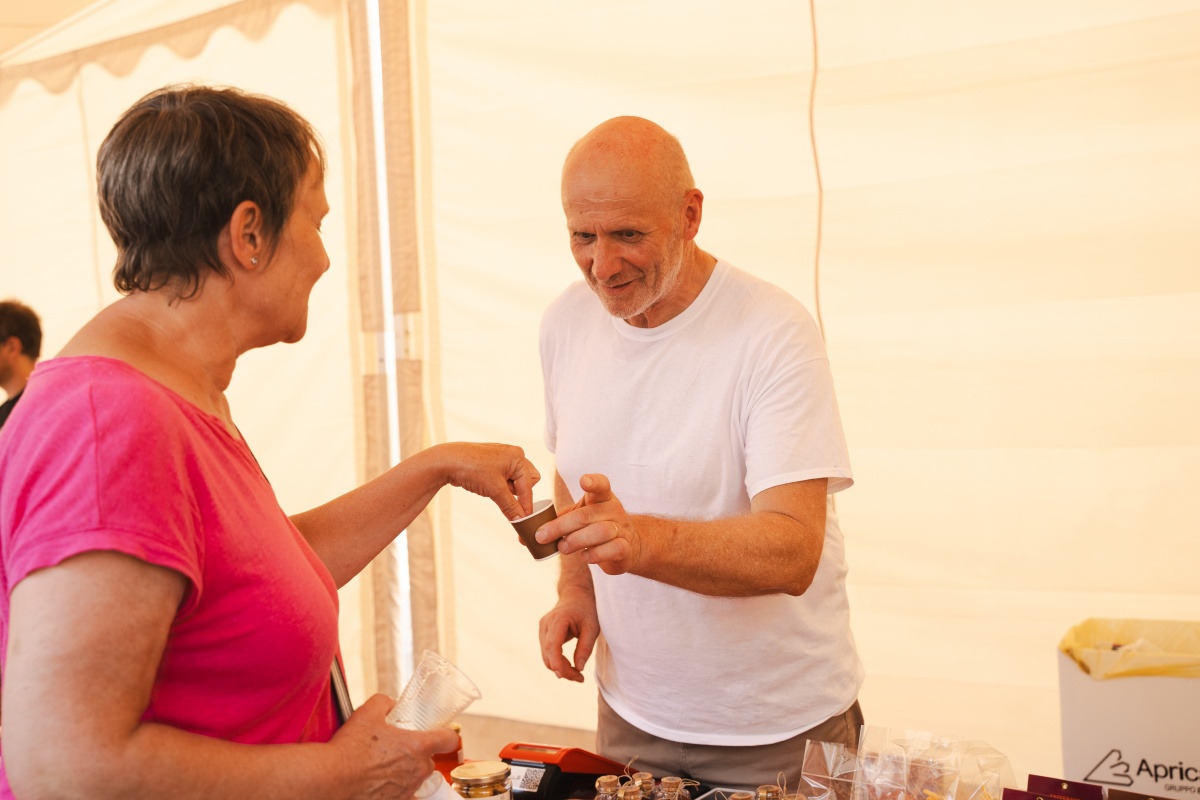 A Como arriva “Il Sentiero del Miele”: un progetto per educare e valorizzare l'identità cittadina - 17